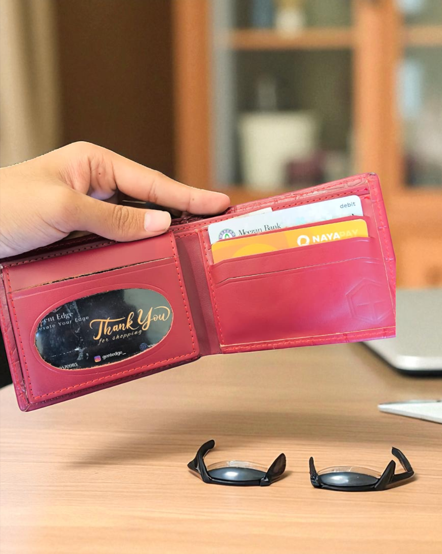 Red Crocodile-Texture Leather Wallet – 2 Cash Pockets & 10 Card Slots (Latest Collection)