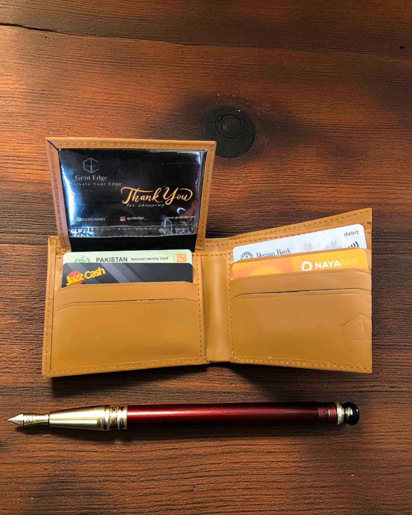 Caramel Crocodile-Texture Leather Wallet – 2 Cash Pockets & 10 Card Slots (Latest Collection)