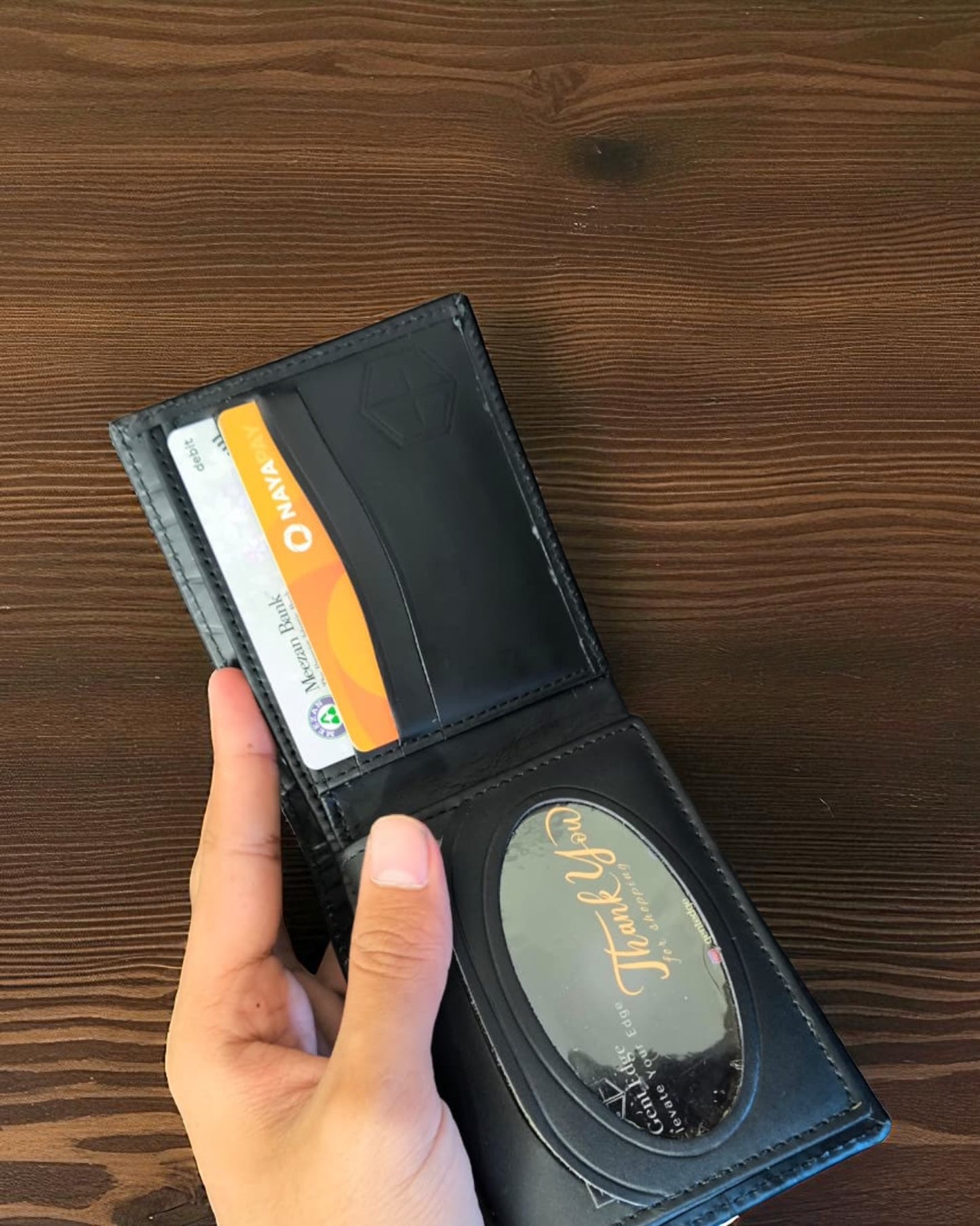 Black Crocodile-Texture Leather Wallet – 2 Cash Pockets & 10 Card Slots (Latest Collection)